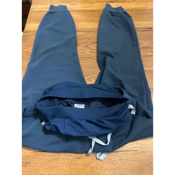 figs navy blue maternity scrub pants small petite - Picture 1 of 6